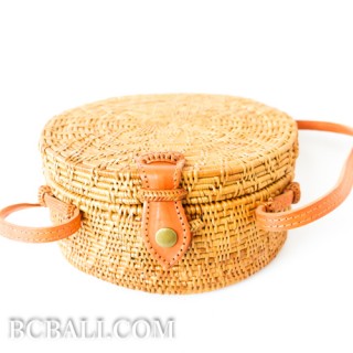 ata grass circle rattan handbag flower design